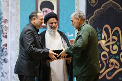 همایش تجلیل از مؤسسات خیریه، مراکز نیکوکاری و گروه‌های جهادی استان خوزستان 1402/09/19